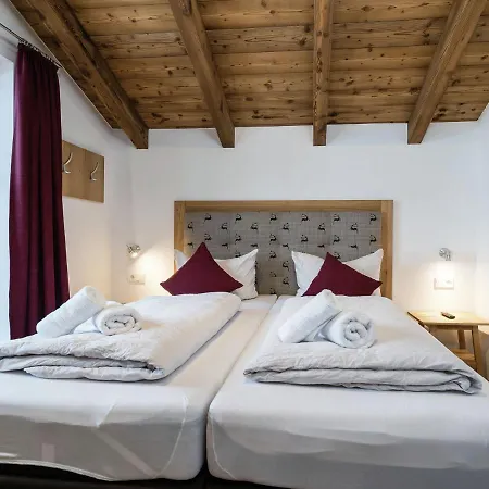 Chalet In With Sauna *